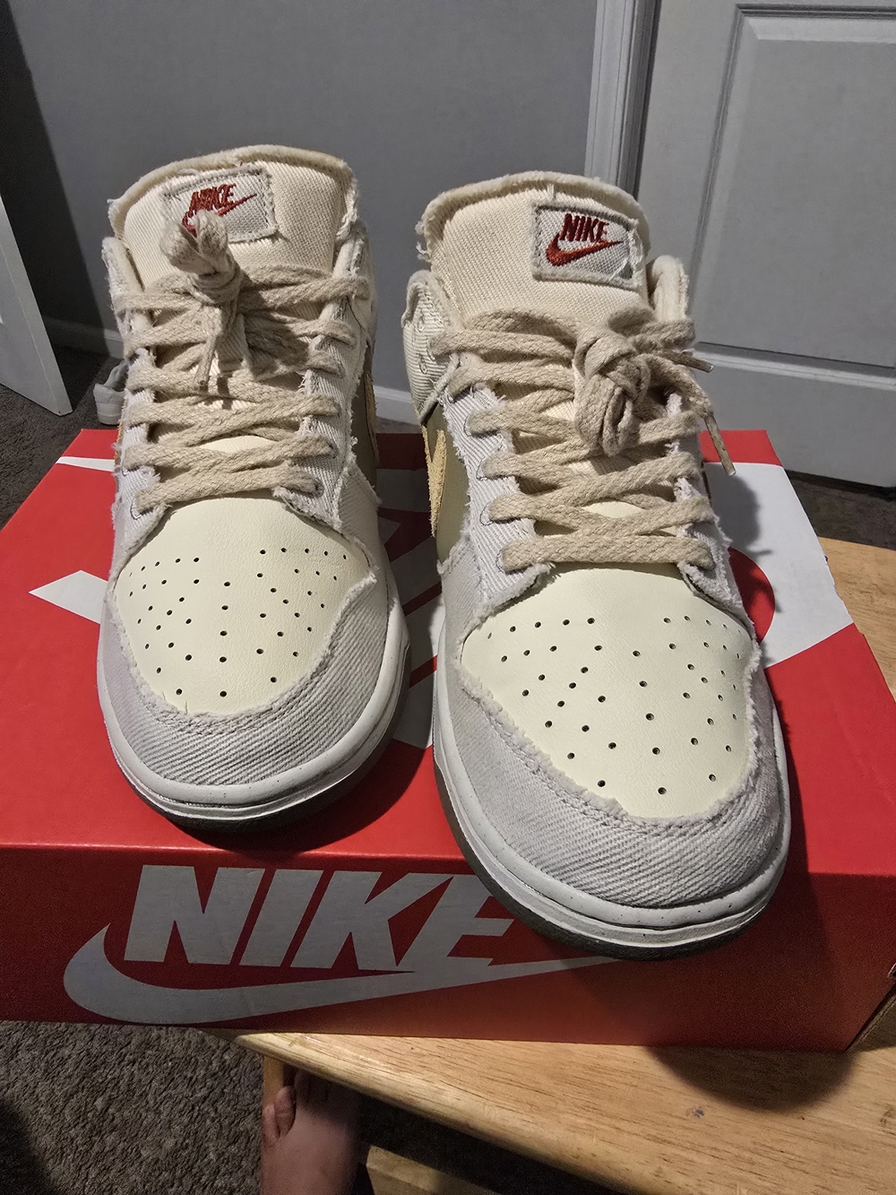 Authenticity Guarantee
Nike Dunk Low 'Light Bone Dark Stucco' FZ4341-100 SZ 11.5